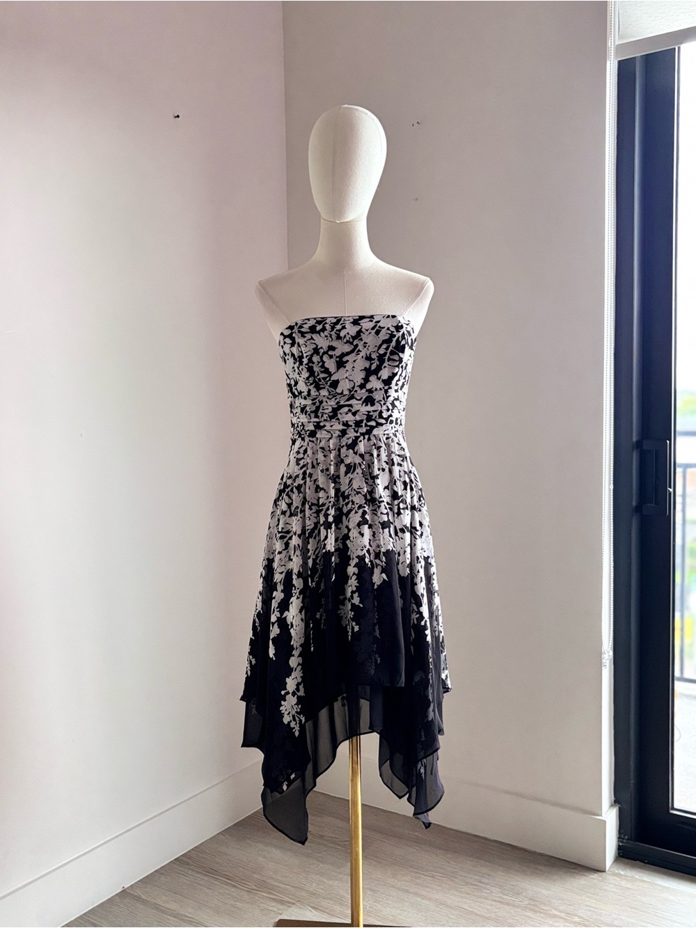 White House Black Market Strapless Handkerchief Floral Dress 2